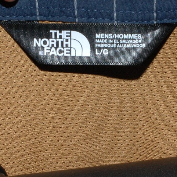 Roll Tab Sleeve The North Face Mens Large Blue White Plaid shirt Button Down - Picture 6 of 6